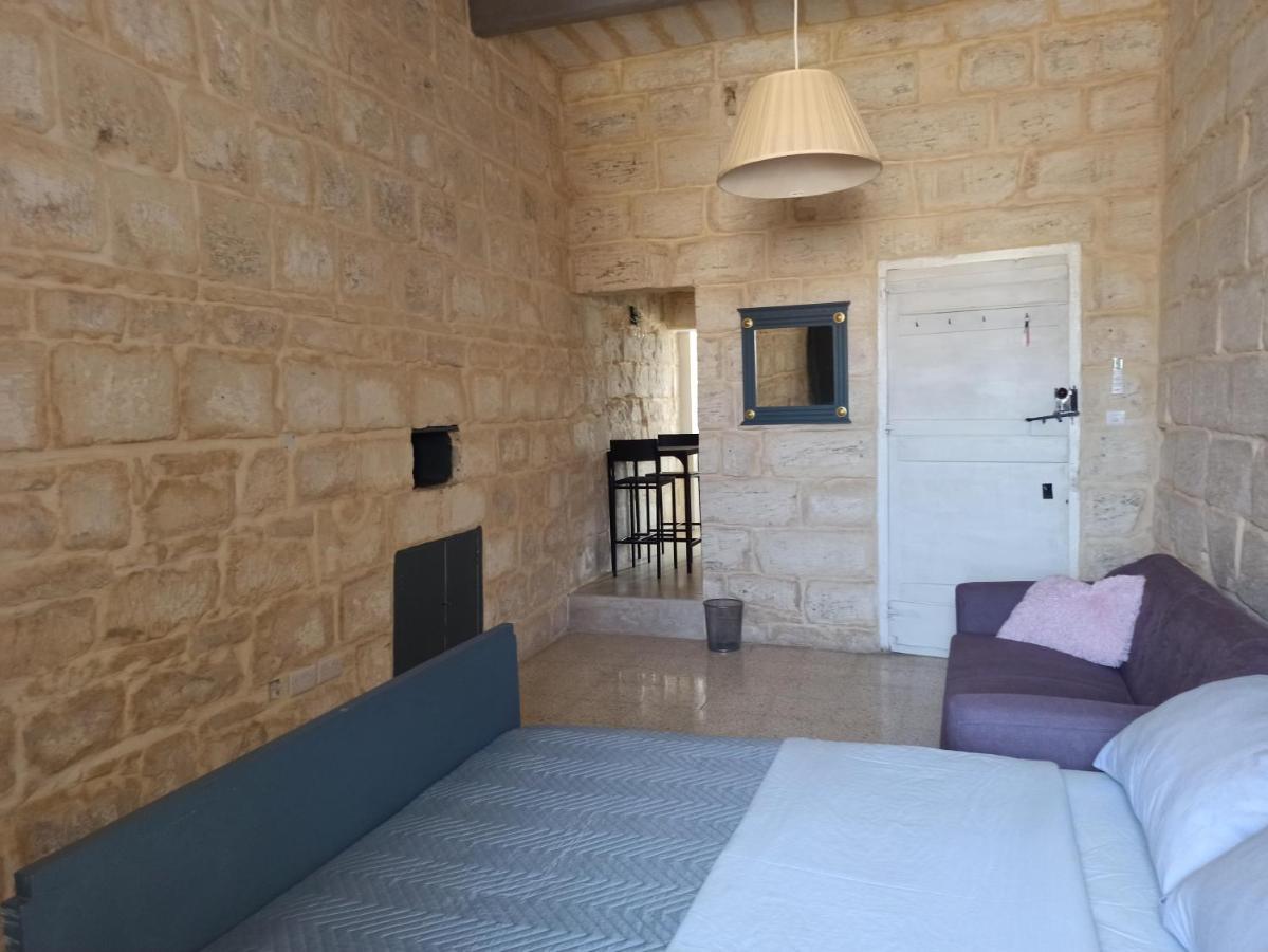 Beautiful 1-Bed Apartment In Hal Qormi ภายนอก รูปภาพ